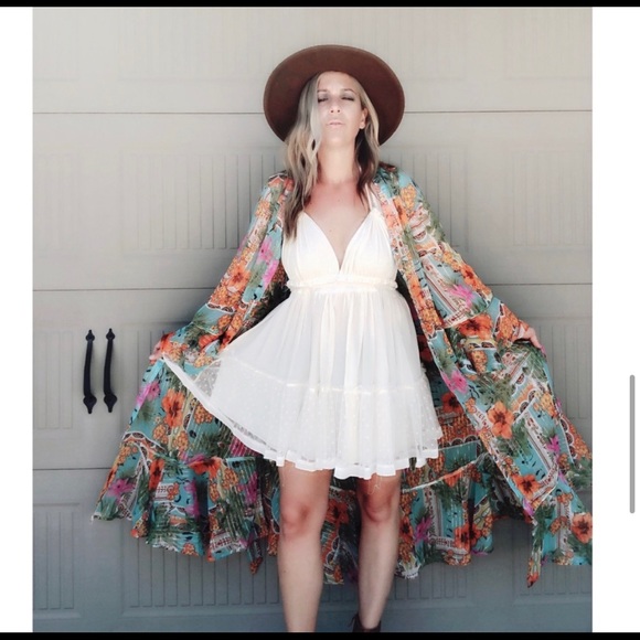 NWT Gypsy Spell Kimono Cover Up - Picture 9 of 13